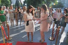 Фахрия Халафова и Зулейха Акчурина зажгли в Баку яркую звезду Charmelie (фотосессия)