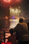 Праздничный концерт и салют в Баку в честь Дня национального спасения (фотосессия)