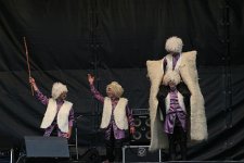 "Белые ночи" Азербайджана в Перми - "красный человечек" и зажигательные танцы (фотосессия)