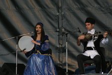"Белые ночи" Азербайджана в Перми - "красный человечек" и зажигательные танцы (фотосессия)