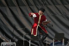 "Белые ночи" Азербайджана в Перми - "красный человечек" и зажигательные танцы (фотосессия)
