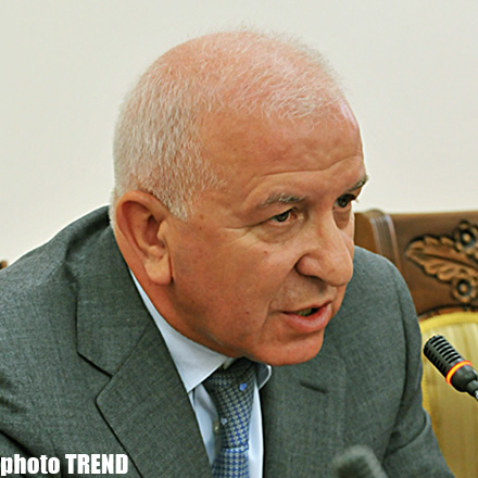 Азербайджан применит электронные услуги в сфере культуры и туризма