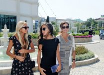 Президент Ильхам Алиев: Открытие отеля Kempinski в Баку - это показатель развития Азербайджана (версия 2) (ФОТО)