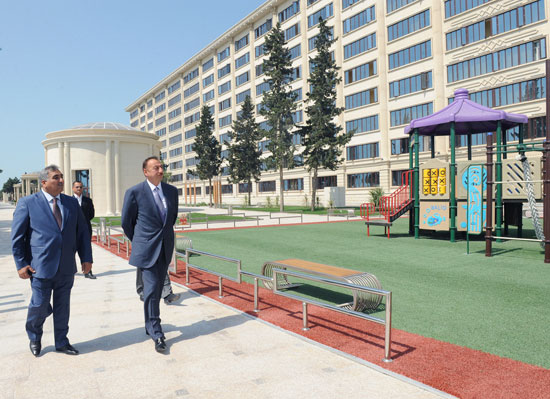 Azerbaijani President inspects reconstruction work in Buzovna settlement (PHOTO)