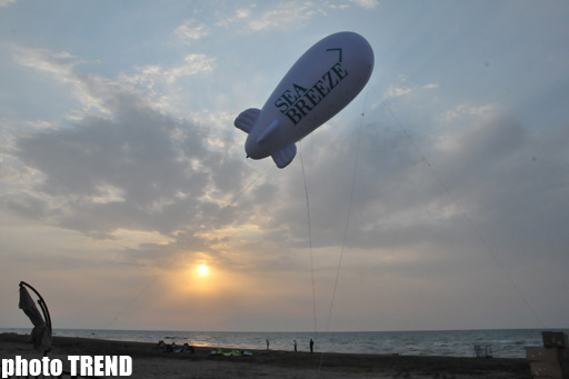 Фоторепортаж с открытия Sea Breeze Resort&Beach и концерта Эмина Агаларова
