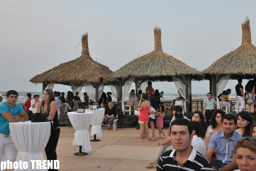 Фоторепортаж с открытия Sea Breeze Resort&Beach и концерта Эмина Агаларова