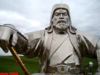 Уникальная Монголия: Наадам, сурки как норки, интересные традиции, в гостях у большого Чингиз хана …  (фотосессия, часть 3)