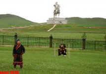 Уникальная Монголия: Наадам, сурки как норки, интересные традиции, в гостях у большого Чингиз хана …  (фотосессия, часть 3)