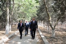 President Ilham Aliyev views Dede Gorgud Park (PHOTO)