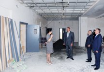 Президент Ильхам Алиев ознакомился с ходом строительных работ в средних школах Ясамальского и Насиминского районов Баку (ФОТО)