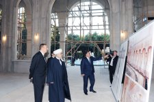 Президент Ильхам Алиев: В Азербайджане уважение к исламской культуре и исламской религии сопровождается уважением ко всем другим религиям (версия 3) (ФОТО)