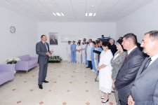 Президент Ильхам Алиев: Основная цель социальной политики - улучшить благосостояние азербайджанского народа (версия 2) (ФОТО)