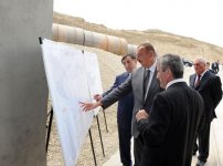 Azerbaijani President visits Takhtakorpu Water Reservoir`s construction site (PHOTO)