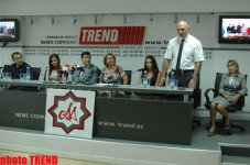 Надо решать проблемы сообща - председатель общества "Милосердная мать" Натиг Ахмедов (фотосессия)