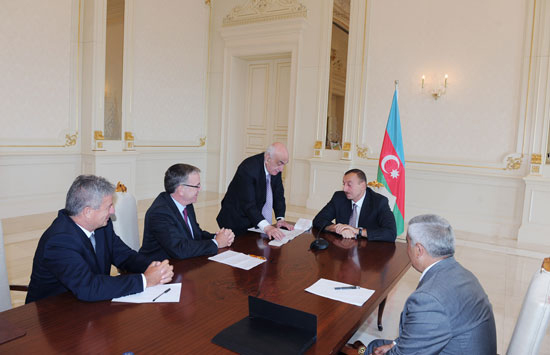 Azerbaijani President receives delegation led by Vice-President of Total