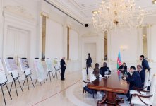 Azerbaijani President receives delegation led by Vice-President of Total