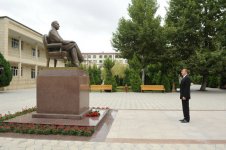 Azerbaijani president arrives in Khachmaz (PHOTO)