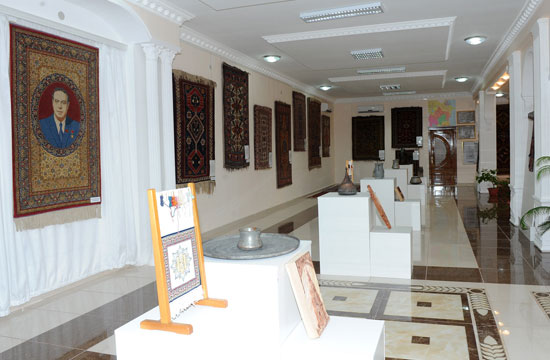 President Ilham Aliyev inaugurates Carpet Museum in Khachmaz (PHOTO)