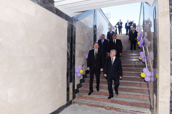 Президент Азербайджана принял участие в открытии подземных переходов и дорожной развязки (версия 2) (ФОТО)
