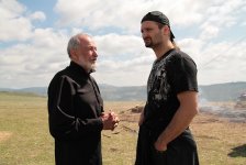 Юлий Гусман: "Когда и фрукты слаще, и горы выше, и море голубее" (фото)
