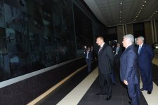 Президент Азербайджана ознакомился с Центром интеллектуального управления транспортом (ФОТО)