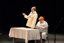 Знакомые чеховские лица: психопаты, злоумышленники, дипломаты на бакинской сцене (фотосессия)