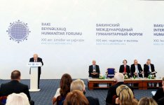 Президент Ильхам Алиев: Международный гуманитарный форум сыграет важную роль в превращении желаний в реальность (ФОТО)