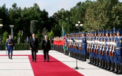 В Баку состоялась церемония официальной встречи Президента Австрии (ФОТО)