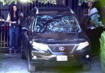 Деми Мур дала Эштону Катчеру второй шанс