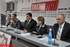 В Баку стартует благотворительная акция "Теплые ноги" (фото)