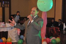 Ашуг Телли устроила скандал на свадьбе с поэтом Пюнханом (фотосессия)
