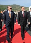 Президент Азербайджана прибыл в турецкий город Измир