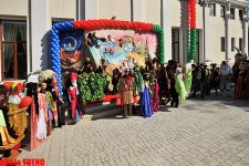 В Баку открылся Международный фестиваль кукольных театров (фотосессия)