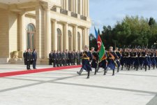 В Баку состоялась церемония официальной встречи Президента Болгарии (ФОТО)