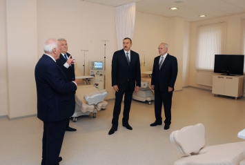 Президент Азербайджана принял участие в открытии Центральной больницы в Шеки (ФОТО)