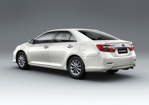 В Баку в торжественной обстановке презентовали эксклюзивные модели Toyota Camry и Toyota Yaris (фотосессия)