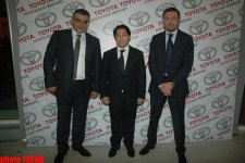 В Баку в торжественной обстановке презентовали эксклюзивные модели Toyota Camry и Toyota Yaris (фотосессия)