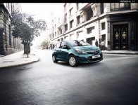 В Баку в торжественной обстановке презентовали эксклюзивные модели Toyota Camry и Toyota Yaris (фотосессия)