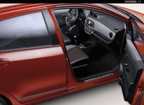 В Баку в торжественной обстановке презентовали эксклюзивные модели Toyota Camry и Toyota Yaris (фотосессия)