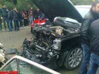 В центре Баку в результате ДТП сгорел автомобиль, есть погибшие (ФОТО)