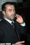 Чингиз Мустафаев побил режиссера, или Брызги шампанского в "Темной комнате" (видео-фотосессия)
