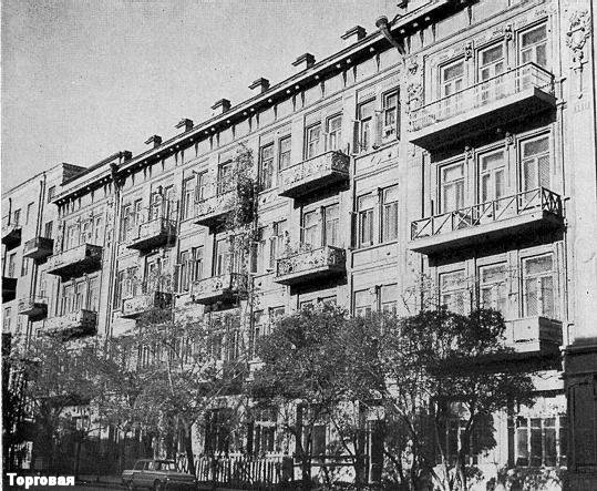 На улице Расулзаде ювелир спрятал грабителя в сейфе (фотосессия)