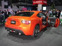 Toyota показала в Токио окончательный вариант купе FT86 (фотосессия)