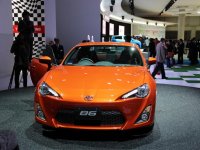 Toyota показала в Токио окончательный вариант купе FT86 (фотосессия)