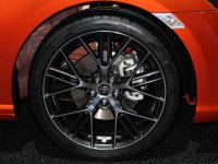 Toyota показала в Токио окончательный вариант купе FT86 (фотосессия)