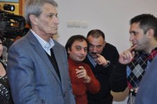 Отражение души героя через взгляд и фотообъектив Пярвиза Гулиева - выставка в Баку (фотосессия)