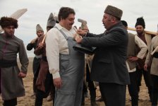 Мы абсолютно похожи, только без криминальных элементов - Бахрам Багирзаде (фотосессия)