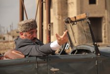 Мы абсолютно похожи, только без криминальных элементов - Бахрам Багирзаде (фотосессия)