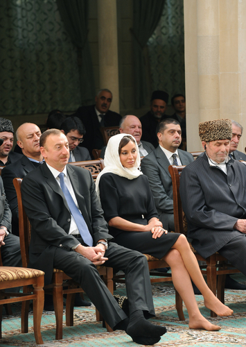 Azerbaijani president opens Ajdarbay Mosque in Baku after major overhaul (PHOTO)