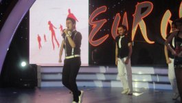 Директор школы в Барнауле ради "Евровидения" очень помогла - Эльтон Ибрагимов (фото)